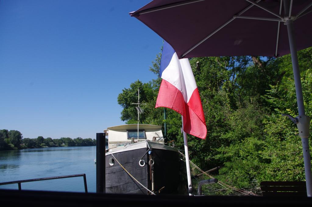 Peniche Le Hasard Acomodação com café da manhã Villeneuve-lès-Avignon Quarto foto